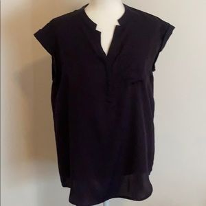 Short cap sleeve top